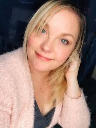 I'm loving this pink eyeshadow!! 🩷￼