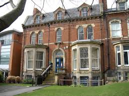 Leeds was a small manorial borough in the 13th century, becoming a major centre for the production and trading of wool in the 17th and 18th centuries, then a major mill town during the industrial revolution; Api Study Abroad In Leeds England Go Overseas