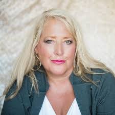 Kathy Peake's Instagram, Twitter & Facebook