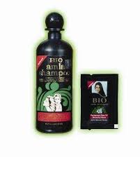 Bio Amla Shampoo World Of Natural Herbs And Wild Flowers Contains 24 Herbs And Flowers Primarily Amla Shika Kai Naga Jasmine Oil Shampoo Herbal Shampoos