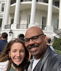 Jessie and the Guys & Dolls cast visiting @whitehouse the other day🏛🌟 📸:  @jmiglehart @theallisonblackwell @deonridley