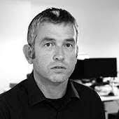 Stuart Mead's Instagram, Twitter & Facebook