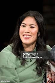 152 Mai Thi Nguyen Kim Stock Photos, High-Res Pictures, and Images