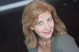 Lynn Flickinger's Instagram, Twitter & Facebook