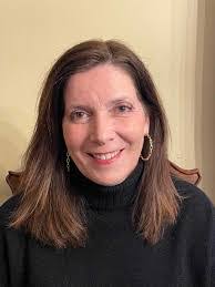 Kristin Elam's Instagram, Twitter & Facebook