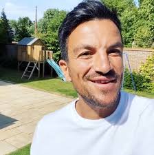 Love her dress you can buy it at key fashion. Peter Andre Shares Glimpse Inside His Gorgeous Garden With Children S Playhouse Hot Tub And Bbq Area Ok Magazine