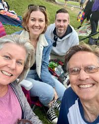 Dave Maurischat-Songwriter (@davemaurischatsongs) • Facebook