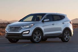 The 2021 hyundai santa fe features a wider, more aggressive front grille, digital display and a panoramic sunroof. 2017 Hyundai Santa Fe Sport Review Ratings Edmunds