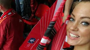 FOTO: Pre United žije aj táto kráska. Chladná Nórka je poriadna diablica