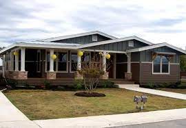 Triple Wide Mobile Homes With Porch Mobile Homes Ideas Mobile Home Exteriors Triple Wide Mobile Homes Mobile Home Floor Plans