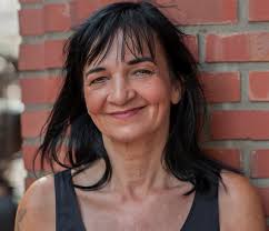 Die verschwundene Puppenspielerin