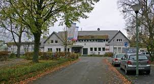 Auf den folgenden seiten stellen wir ihnen unser krankenhaus mit seinen fachabteilungen und medizinischen angeboten vor. Gelsenkirchen Buer Nord Station Wikipedia