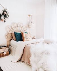 Bedroom Decor Sale Ideas For Bedroom Decor Bedroom Decor Minecraft Bedroom Decor Walmart Bedroom Decor Quiz In 2020 Simple Bedroom Pretty Bedroom Bedroom Makeover