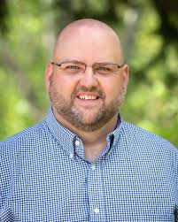 Heidi Tolley's Instagram, Twitter & Facebook