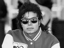 Последние твиты от michael jackson (@michaeljackson). Teoria ConspiraÈiei SpulberatÄ La 10 Ani DupÄ Moartea Lui Michael Jackson Certificatul De Deces AtestÄ CÄ Megastarul A Fost Inmormantat Divertisment Vedete Eva Ro