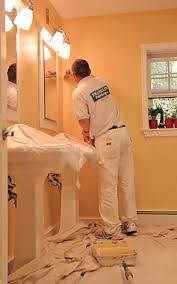 Compare homeowner reviews from 12 top manchester exterior home paint or stain services. Hiring A Pro Painter Vs Doing It Yourself