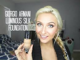 Inspired by the silk shantung worn by kings and emperors, this foundation glides seamlessly onto the skin leaving a finish thatâ€™s reminiscent of charmeuse silk. Giorgio Armani Luminous Silk Foundation First Impression Review Demo Youtube