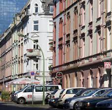 Die möblierte und renovierte wohnung, die im ersten stock liegt, kann ab sofort bezogen werden. Immobilienwirtschaft Wie Lange Sind Deutsche Wohnungen Noch Gefragt Welt