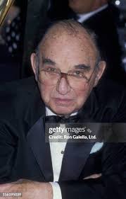 67 Milton Petrie Stock Photos, High-Res Pictures, and Images