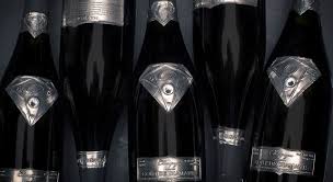 Les gourmets le savent bien : Les 10 Vins Les Plus Chers Du Monde En 2020