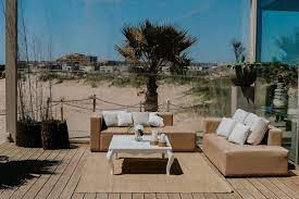 You need living room furniture that supports all your living room's needs while still maintaining your design aesthetic. Set Lounge Beach Weddings
