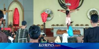 Check spelling or type a new query. Kisah Di Balik Prosesi Tablo Di Gereja Matius Halaman All Kompas Com