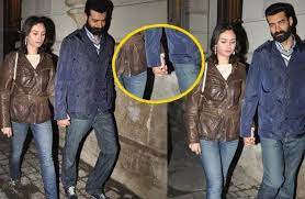 Cuma akşamları yayınlanan son yaz'da canan'ın vurulması sezon finalinin dikkat çeken sahneleri. The Couples That You Ve Made For Everyone From The Shooting Square Became Partners In Life
