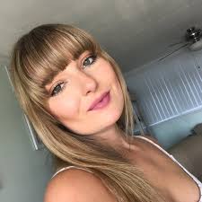 Cristina Robinson's Instagram, Twitter & Facebook