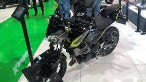 Whether navigating the urban jungle or parked on a street corner, this lightweight, powerful. Kawasaki Z400 2020 Swiss Moto Kawasaki Motorcycle Brands Moto