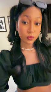 Mia Terry's Instagram, Twitter & Facebook