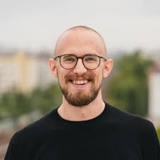 Lukas Marzi auf LinkedIn: #micdrop