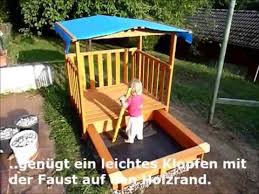 Tectake 800792 sandkasten mit dach, spielhaus mit sandkasten aus holz, sandkiste mit veranda und. Sandkasten Selbst Aufstellen Lustige Selber Bauen Anleitung Und Dem Aldi Sud Spielhaus Youtube