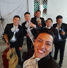 Mariachi Estrellas de América