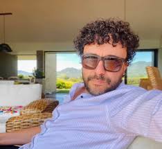 Recientemente se confirmó que andrés cepeda conserva su silla de jurado en el programa,. Andres Cepeda Estos Dias En Que Ando Escribiendo Nuevo Material Me Pregunto Que Historia Les Gustaria Ver Reflejada En Una Cancion Cuenteme Facebook