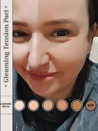 Anne Kaz (@anneekaz)