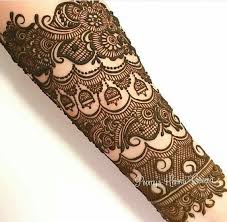 Half Arm Heavy Embroidered Henna Design Is Just Awesome To Engagement Mehndi Designs Latest Arabic Mehndi Designs Mehndi Designs For Hands