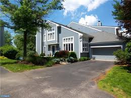 501 Sunshine Lakes Dr For Sale Voorhees Nj Trulia Trulia House Styles House
