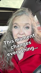 Here's a little Real Estate Real Talk for my sellers out there 👀❤️ Some  conversations aren't always fun, but they are the difference between a  listing… and a SOLD sign. ✨ 1.