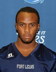 Elijah Huff's Instagram, Twitter & Facebook