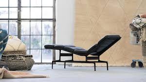 Best eames herman miller billy wilder gray and eggplant chaise lounge chair. Charles And Ray Eames 1968 Soft Pad Chaise Es 106 By Herman Miller Lounge Chair For Sale At 1stdibs