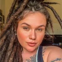 Danielle Scholz's Instagram, Twitter & Facebook