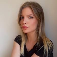 Emily Shepherd's Instagram, Twitter & Facebook