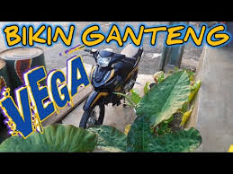 Namun, kekurangan vega zr terletak di desain atau tampilannya. Striping Vega Zr Sticker Variasi Motor Yamaha Vega 2012 Youtube