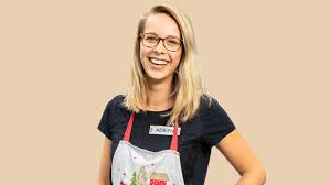 Het wordt gepresenteerd door martine bijl en een tweekoppige jury bestaande uit banketbakker robèrt van. Adrien Groot In Heel Holland Bakt Sterren Op Tv