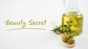 Kandungan sebatian kimia semulajadi yang terdapat di dalam minyak zaitun seperti trisilgliserol merupakan lemak tak tepu yang kaya dengan omega 9 yang mana sangat baik untuk peredaran darah dan jantung. 5 Khasiat Minyak Zaitun Untuk Kulit Sehat Dan Halus Orami