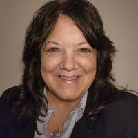 Deborah Creighton's Instagram, Twitter & Facebook