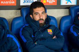 Futbol yorumcusu hıncal uluç, arda turan 'ın barcelona 'daki durumunu değerlendirirken çok ilginç ifadeler kullandı. Fc Barcelona Arda Turan Wurdigt Zwei Barca Stars
