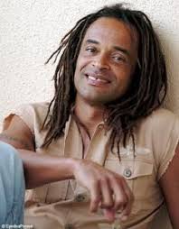 …30, 1989, having just defeated yannick noah of france to advance to the finals of the lipton …four when she watched countryman yannick noah win the french open, and his victory inspired. Liedtext Yannick Noah De