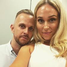 Good evening, I'm looking for someone to point me in the right direction of  someone that supplies and fits new double garage doors. If you know someone  and have personally used them