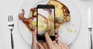 Why Ugly Unedited Food Photos Are A Social Media Trend